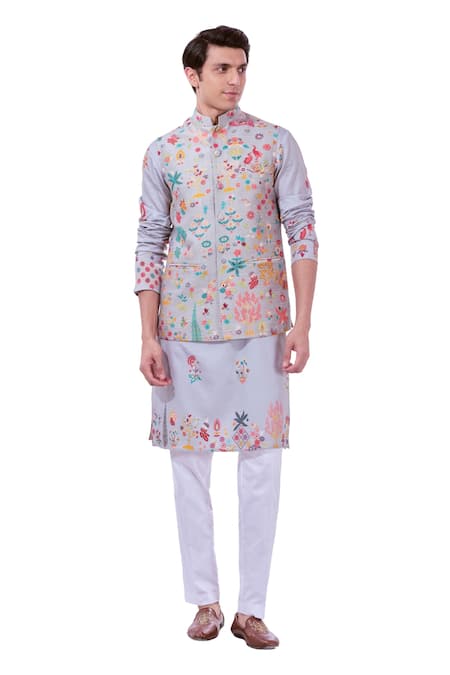Shop Taroob Multi Color Silk Embroidery Kalamkari Bundi And Kurta Set Shop_Taroob_Multi Color Silk Embroidery Kalamkari Bundi And Kurta Set
