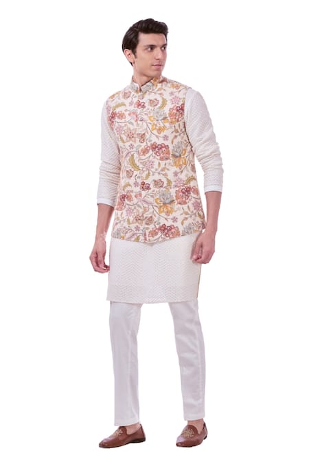 Taroob Silk Floral Embroidered Bundi & Kurta Set 