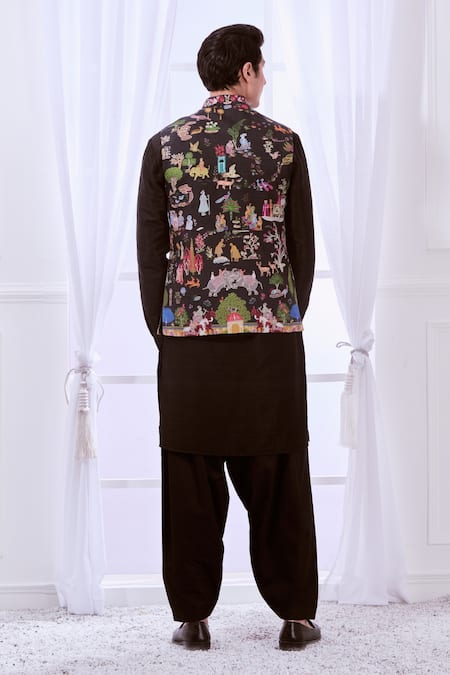 Taroob Kalamkari Embroidered Black Nehru Jacket 
