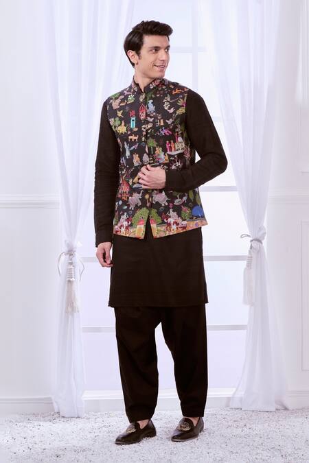 Buy Taroob Black Wool Embroidery Kalamkari Nehru Jacket Online at Aza Fashions Buy_Taroob_Black Wool Embroidery Kalamkari Nehru Jacket_Online_at_Aza_Fashions