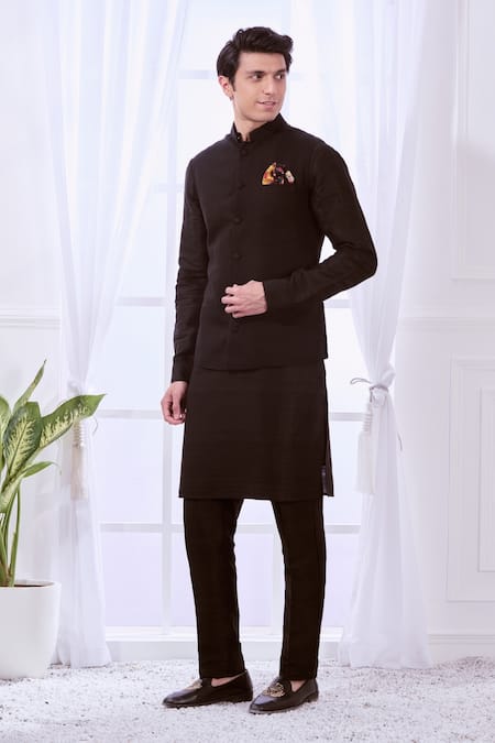 Shop_Taroob_Black Wool Mandarin Collar Nehru Jacket 