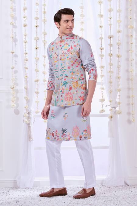Buy Taroob Gray Silk Embroidery Grey Kalamkari Nehru Jacket Buy_Taroob_Gray Silk Embroidery Grey Kalamkari Nehru Jacket