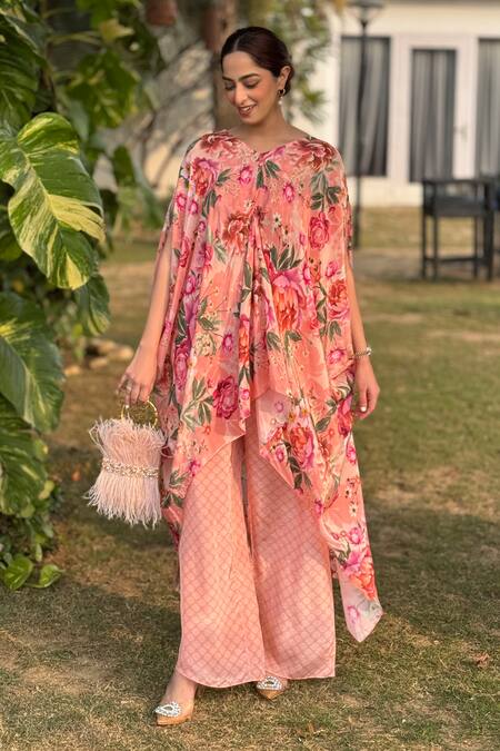 Be Chic_Pink Crepe Embroidery V-neck Meadow Bloom Print Draped Kaftan With Pant_Online_at_Aza_Fashions