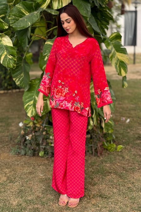 Shop Be Chic Pink Crepe Collared Plumeria Flora Print Top With Bootcut Pant Shop_Be Chic_Pink Crepe Collared Plumeria Flora Print Top With Bootcut Pant