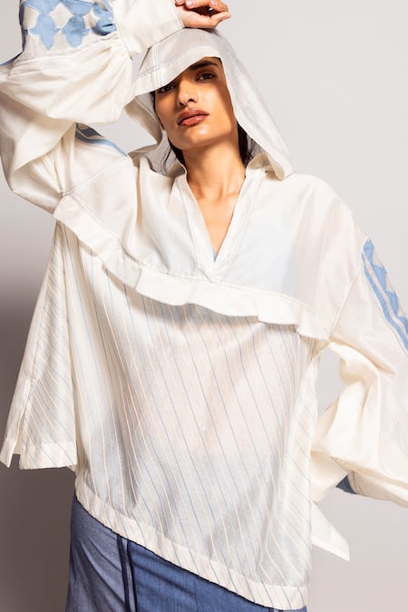 Diksha Khanna_White Chanderi Embroidery, Applique Puff Sleeve Hoodie _Online_at_Aza_Fashions