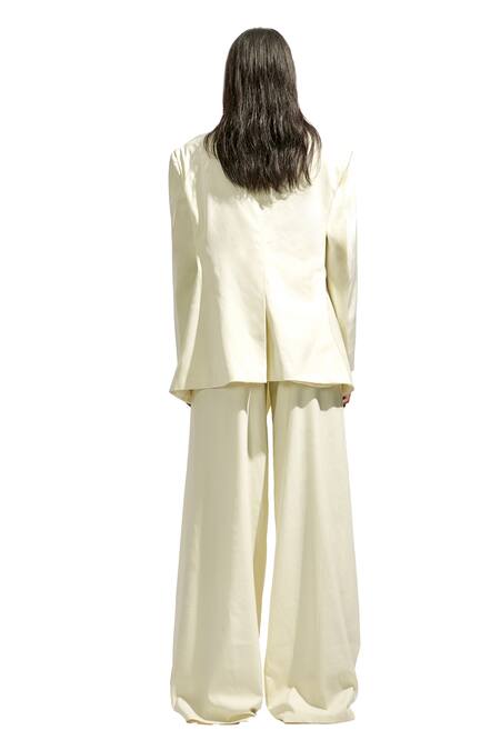Buy_Deme By Gabriella_White Faux Leather Solid Tailored Trouser 
