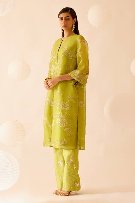 Shop Bunka Green Silk Organza Embroidery, Amara Rosa Print Jacket Kurta With Camisole Online at Aza Fashions Shop_Bunka_Green Silk Organza Embroidery, Amara Rosa Print Jacket Kurta With Camisole _Online_at_Aza_Fashions