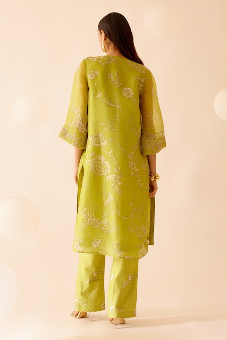 Shop Bunka Green Silk Organza Embroidery, Amara Rosa Print Jacket Kurta With Camisole at Aza Fashions Shop_Bunka_Green Silk Organza Embroidery, Amara Rosa Print Jacket Kurta With Camisole _at_Aza_Fashions