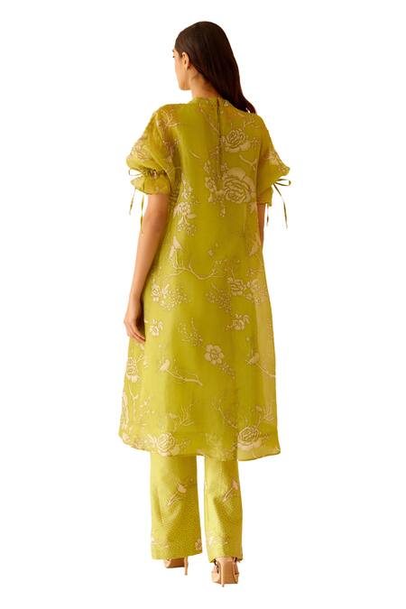 Shop Bunka Green Silk Organza Sequins, Embroidery Boat Bia Rosa Print Kurta With Camisole Shop_Bunka_Green Silk Organza Sequins, Embroidery Boat Bia Rosa Print Kurta With Camisole