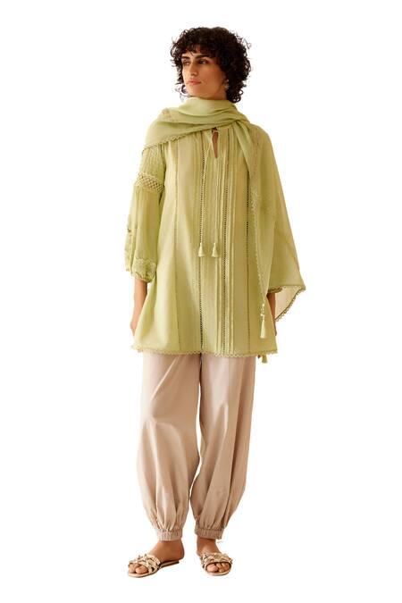 Bunka Green 100% Cotton Voile Embroidery Floret Cecile Floral And Lace Tunic Online at Aza Fashions Bunka_Green 100% Cotton Voile Embroidery Floret Cecile Floral And Lace Tunic _Online_at_Aza_Fashions