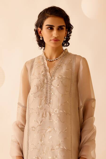 Bunka Cream Silk Organza, Viscose Lace, Beads, Farida Chintz Blossom Kurta Pant Set at Aza Fashions Bunka_Cream Silk Organza, Viscose Lace, Beads, Farida Chintz Blossom Kurta Pant Set _at_Aza_Fashions