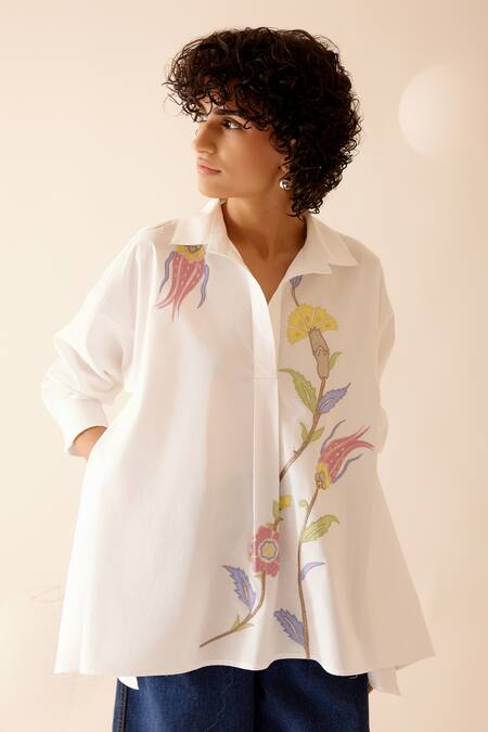 Shop Bunka White Cotton Embroidery, Patchwork Collared Naina Floral Shirt Online at Aza Fashions Shop_Bunka_White Cotton Embroidery, Patchwork Collared Naina Floral Shirt _Online_at_Aza_Fashions