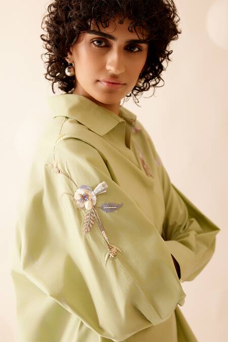 Shop Bunka Green Cotton Embroidery Collared Nisha Floral Shirt Shop_Bunka_Green Cotton Embroidery Collared Nisha Floral Shirt
