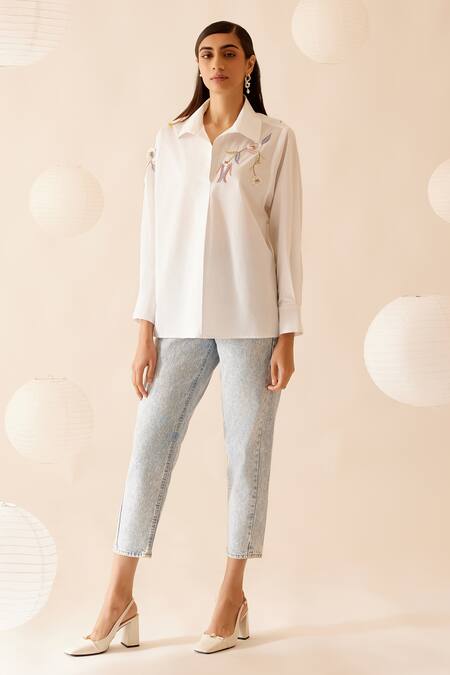 Bunka White Cotton Embroidery Collared Floral Hand Shirt Online at Aza Fashions Bunka_White Cotton Embroidery Collared Floral Hand Shirt _Online_at_Aza_Fashions