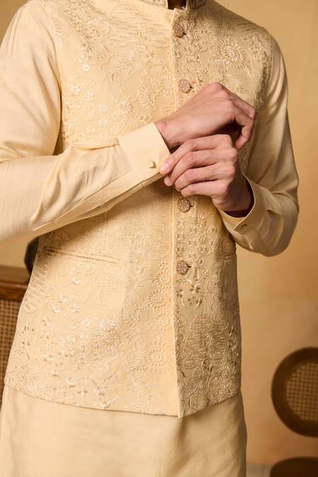 Shop Philocaly Yellow Cotton Sequins, Beads Floral Embroidered Bundi Shop_Philocaly_Yellow Cotton Sequins, Beads Floral Embroidered Bundi