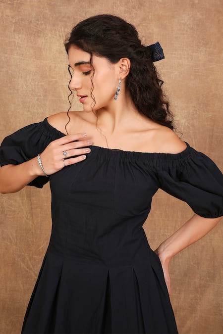 The Right Cut Black Cotton Embroidery Off-shoulder Starry Night Hand Dress at Aza Fashions The Right Cut_Black Cotton Embroidery Off-shoulder Starry Night Hand Dress _at_Aza_Fashions