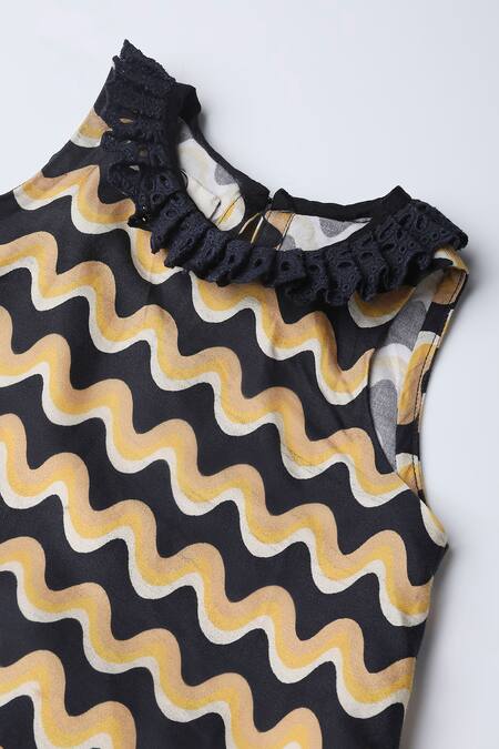 Buy_The Right Cut_Black Cotton Wave Print Top With Pant _Online_at_Aza_Fashions