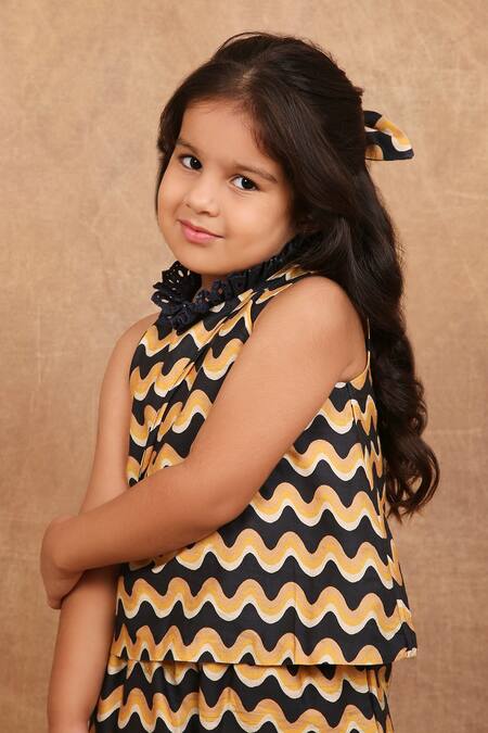 Shop_The Right Cut_Black Cotton Wave Print Top With Pant 