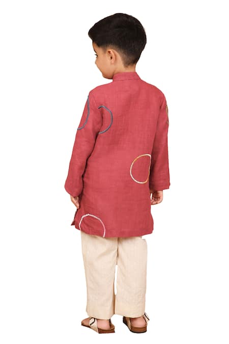 Shop The Right Cut Red Linen Embroidery Hand Kurta Online at Aza Fashions Shop_The Right Cut_Red Linen Embroidery Hand Kurta _Online_at_Aza_Fashions