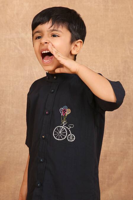 Buy_The Right Cut_Black Cotton Embroidery Placement Hand Shirt 