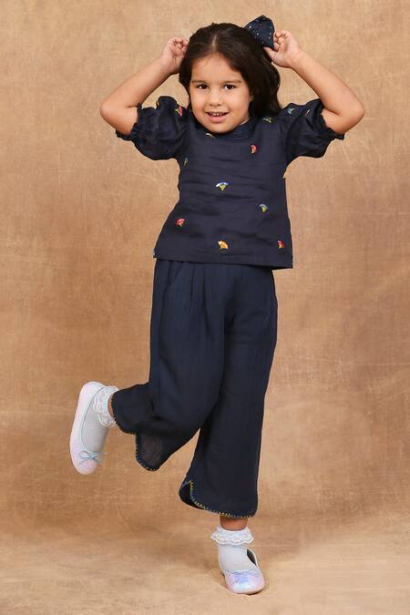 Buy_The Right Cut_Blue Linen Embroidery Floral Puffed Sleeve Top And Pant Set 
