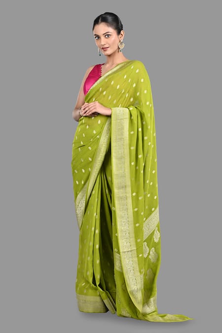 Zal From Benaras Flower Butti Pattern Saree With Unstitched Blouse Piece 