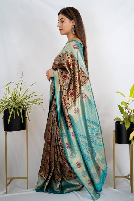 Buy Zal From Benaras Blue Kota Doria, Silk Floral Butti Pattern Saree With Unstitched Blouse Piece Online at Aza Fashions Buy_Zal From Benaras_Blue Kota Doria, Silk Floral Butti Pattern Saree With Unstitched Blouse Piece _Online_at_Aza_Fashions