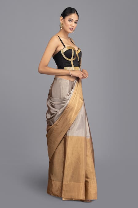 Zal From Benaras Gold Chanderi, Dual Tone Stripe Handloom Saree With Unstitched Blouse Piece at Aza Fashions Zal From Benaras_Gold Chanderi, Dual Tone Stripe Handloom Saree With Unstitched Blouse Piece _at_Aza_Fashions