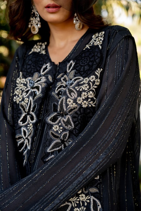 Buy Nikita Vishakha Black Crepe, Lurex Embroidery V-neck Jacket Skirt Set Online at Aza Fashions Buy_Nikita Vishakha_Black Crepe, Lurex Embroidery V-neck Jacket Skirt Set _Online_at_Aza_Fashions