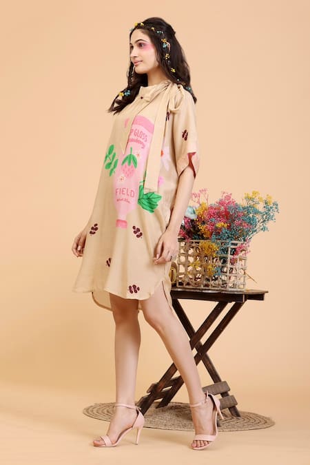 Radhika Jindal_Gold Cotton, Silk Round Neck Lipgloss Print Shift Dress_Online_at_Aza_Fashions