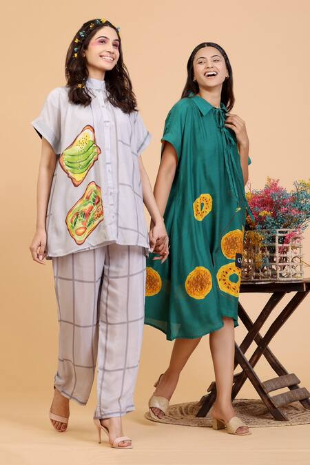 Radhika Jindal Green Cotton, Silk Collared Quirky Print Dress Online at Aza Fashions Radhika Jindal_Green Cotton, Silk Collared Quirky Print Dress_Online_at_Aza_Fashions