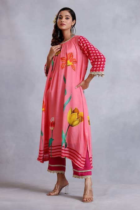 Radhika Jindal_Peach Cotton, Silk Lace, Sequins Round Floral Pattern Pleated Kurta Pant Set_Online_at_Aza_Fashions