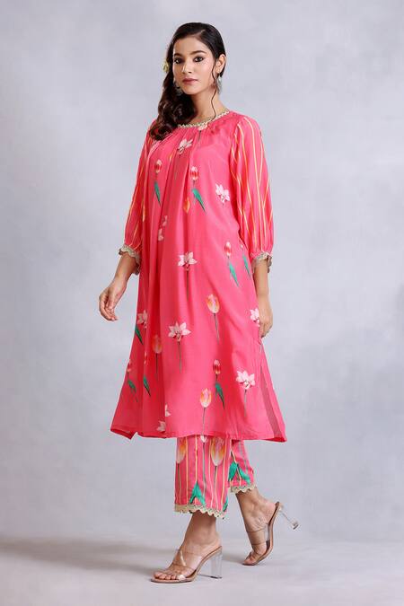 Radhika Jindal_Pink Cotton, Silk Lace Round Neck Floral Pattern Edged Kurta Pant Set_Online_at_Aza_Fashions