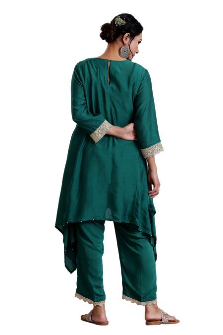 Radhika Jindal_Green Cotton, Silk Embroidery Round Neck Asymmetric Kurta Pant Set_at_Aza_Fashions