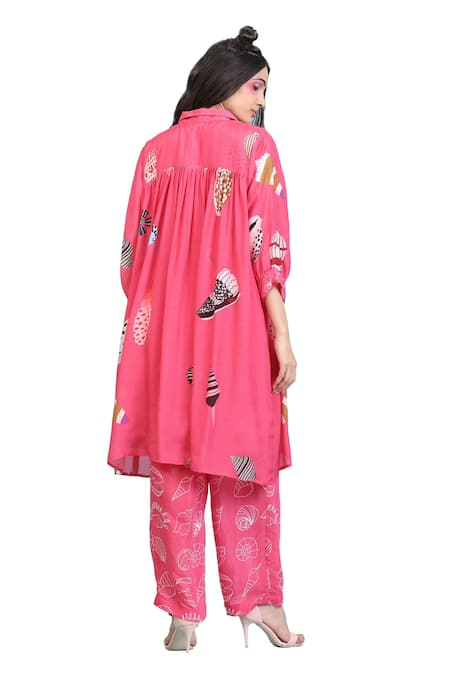 Shop_Radhika Jindal_Fuchsia Cotton, Silk Collared Printed Kurta Pant Set_Online_at_Aza_Fashions
