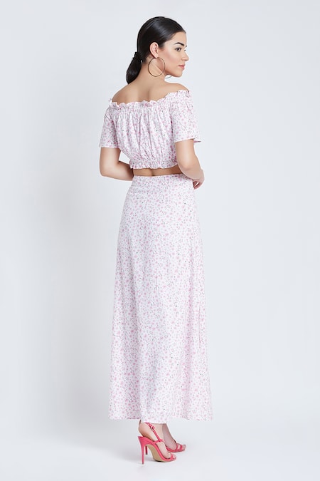 Shop Bohobi Pink Cotton Off-shoulder Daisy Love Floral Print Top And Skirt Set at Aza Fashions Shop_Bohobi_Pink Cotton Off-shoulder Daisy Love Floral Print Top And Skirt Set _at_Aza_Fashions
