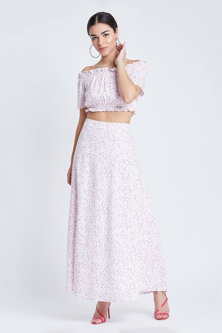 Bohobi Pink Cotton Off-shoulder Daisy Love Floral Print Top And Skirt Set Online at Aza Fashions Bohobi_Pink Cotton Off-shoulder Daisy Love Floral Print Top And Skirt Set _Online_at_Aza_Fashions