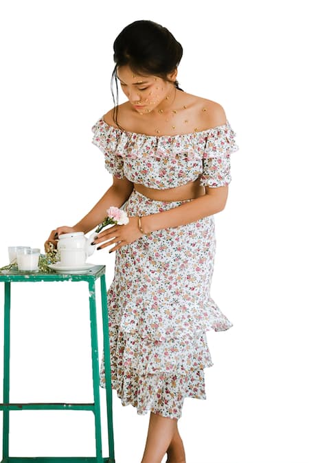 Buy_Bohobi_Off White Cotton Embroidery Off-shoulder Floral Top And Skirt Set _Online_at_Aza_Fashions