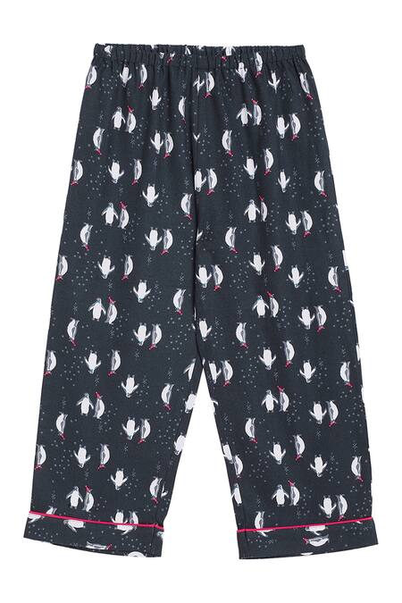 Bohobi Grey Flannel Playful Penguin Night Suit Pyjama Set Online at Aza Fashions Bohobi_Grey Flannel Playful Penguin Night Suit Pyjama Set _Online_at_Aza_Fashions