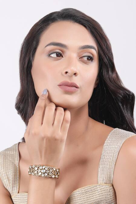 Auraa Trends_Gold Plated Pearls, Diamonds Kundan Floret Studded Bangle _Online_at_Aza_Fashions