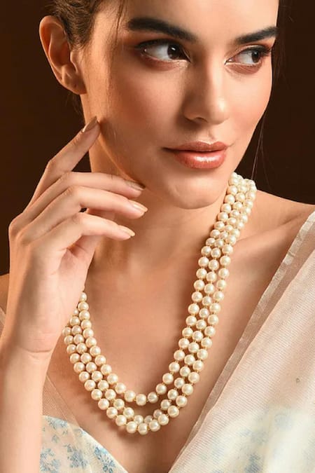 MAISARA JEWELRY White Pearls Ornamented Layered Necklace
