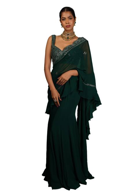 Vaishali Agarwal Green Georgette Sequins, Beads Pre-draped Saree With Embroidered Blouse Online at Aza Fashions Vaishali Agarwal_Green Georgette Sequins, Beads Pre-draped Saree With Embroidered Blouse _Online_at_Aza_Fashions