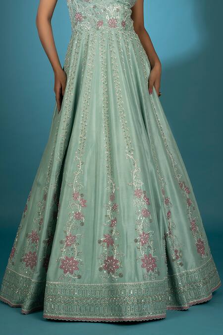 Vaishali Agarwal_Green Silk, Net Sequins Sweetheart Neck Embroidered Cape Jacket With Gown _Online_at_Aza_Fashions