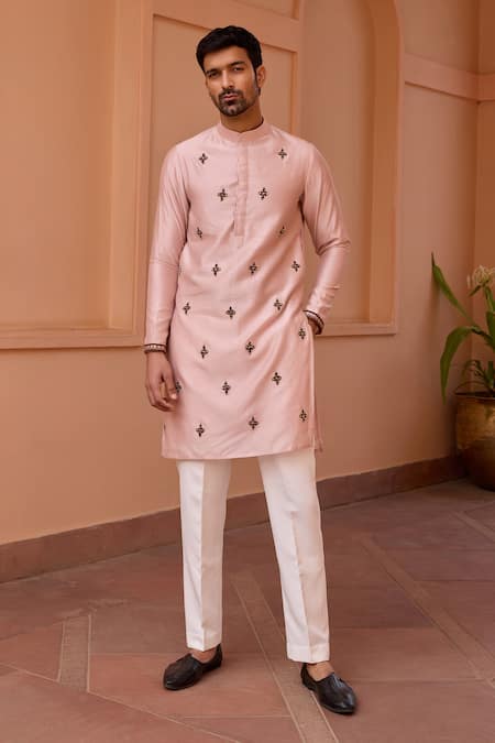 Shop ISHA GUPTA TAYAL Pink Chanderi Silk, Cotton Embroidery Short Kurta Online at Aza Fashions Shop_ISHA GUPTA TAYAL_Pink Chanderi Silk, Cotton Embroidery Short Kurta _Online_at_Aza_Fashions