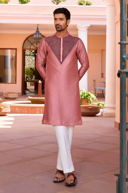ISHA GUPTA TAYAL Pink Chanderi Silk, Cotton Embroidery Straight Kurta Online at Aza Fashions ISHA GUPTA TAYAL_Pink Chanderi Silk, Cotton Embroidery Straight Kurta _Online_at_Aza_Fashions