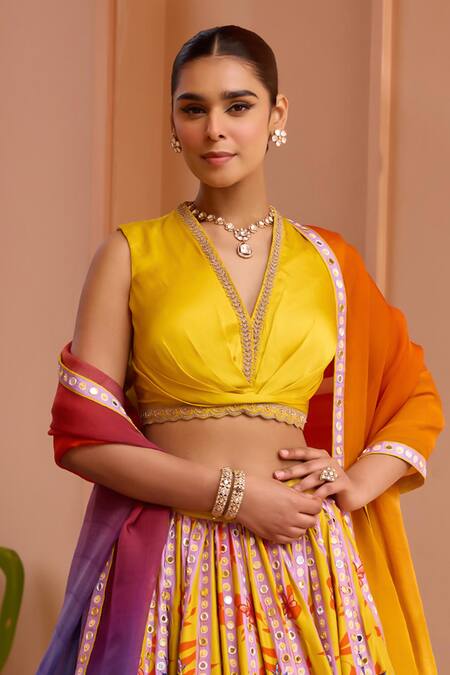 Shop ISHA GUPTA TAYAL Yellow Satin, Organza, Silk Embroidery, Khushrang Floral Print Lehenga Set Online at Aza Fashions Shop_ISHA GUPTA TAYAL_Yellow Satin, Organza, Silk Embroidery, Khushrang Floral Print Lehenga Set _Online_at_Aza_Fashions