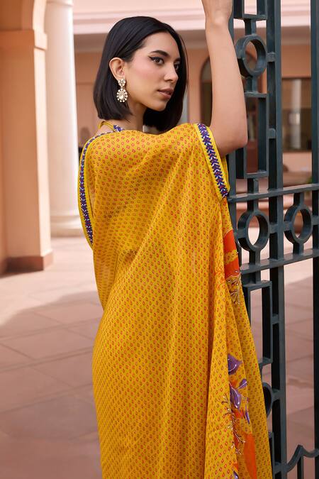Shop ISHA GUPTA TAYAL Yellow Silk, Organza Embroidery Khushrang Printed Pre-stitched Saree With Blouse Online at Aza Fashions Shop_ISHA GUPTA TAYAL_Yellow Silk, Organza Embroidery Khushrang Printed Pre-stitched Saree With Blouse _Online_at_Aza_Fashions