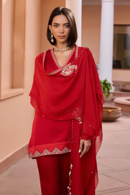 Buy_ISHA GUPTA TAYAL_Red Linen, Organza, Satin Diamonds, Beads, Tassels, Shalene Cape With Kurta Set 