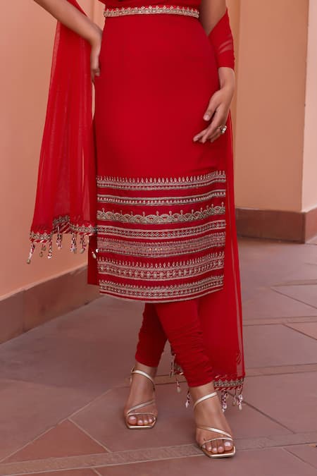 Buy_ISHA GUPTA TAYAL_Red Georgette, Lycra, Net Kasturi Border Embroidered Straight Kurta Churidar Set _Online_at_Aza_Fashions