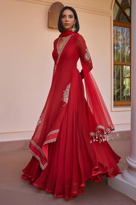 Buy_ISHA GUPTA TAYAL_Red Organza, Georgette, Net Pearls, Gulnar Embroidered Anarkali With Dupatta 